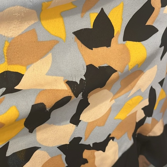 Diane Von Fusternberg 2 Floral Patterned Fabric - Picture 3 of 3